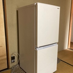 シャープ　ノンフロン冷凍冷蔵庫　SJ-15E9-W