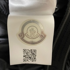 MONCLER GRENOBLE ダウンジャケットの画像