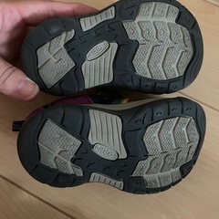 KEEN ベビーサンダル13.５の画像