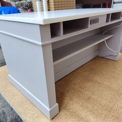 無料お譲り品：お届けも可　木製テーブル 大理石天板 作業台　大型...