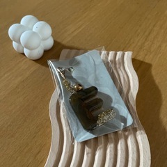 レジン　イニシャルキーホルダー