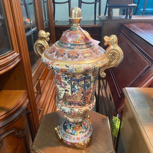 中国物産展　景徳鎮　五彩花鳥瓶