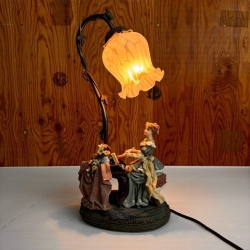 s0927602 通電確認済 照明スイッチ問題なし ライトスタンド アンティーク コレクション テーブルランプ 照明 間接照明 インテリア 中古品