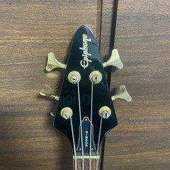 エピフォン　フライングV エレキベースの画像