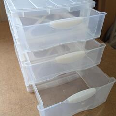 収納ボックス  クリアケースの画像