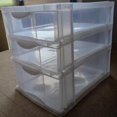 収納ボックス  クリアケースの画像