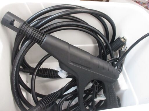 アイリス SBT-412 電動高圧洗浄機 中古品 コード以外美品 コード汚れ有 【ハンズクラフト宜野湾店】 アイリス SBT-412N 電動高圧洗浄機 中古品 【ハンズクラフト宜野湾店