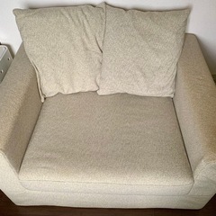  今日まで！洗える大きなソファの画像