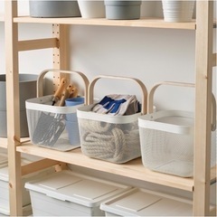 IKEA イケア　RISATORP リーサトルプ　ホワイト　の画像