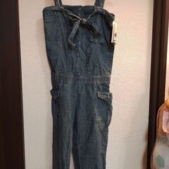 新品タグ付き　デニムサロペット