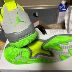 正規品‼️新品‼️NIKEジョーダンワンテイク4‼️の画像