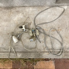 人感センサーとライト(電球付属なし)の画像
