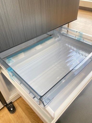 【トレファク高槻店】安心の1年間保証！取りに来れる方限定！AQUA（アクア）の4ドア冷蔵庫のご紹介です！