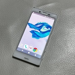 動作品　SONY Xperia  X Compact SO-02J 　