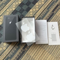 iPhone8 64GB 箱、ステッカー