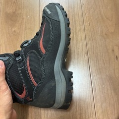 モンベル　トレッキングシューズ　テナヤブーツ　26.５センチ
の画像