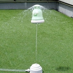 3COINSスプリンクラートイ子供プール水遊び