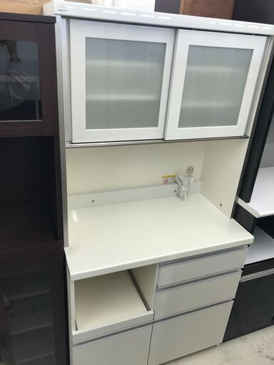 パウモナ　システムキッチンボード　幅(W)900mm × 奥行(D)335mm × 高さ(H)1900mm