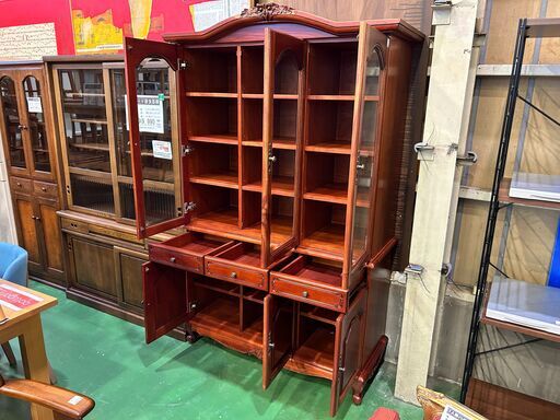 【愛品館八千代店】3枚扉食器棚