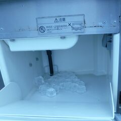 【リサイクルショップお宝堂】動作OK！★パナソニック　製氷機　SIM-S2500　2012年　幅395×奥行500×高さ800の画像