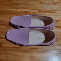 ドライビングシューズ24㌢の画像