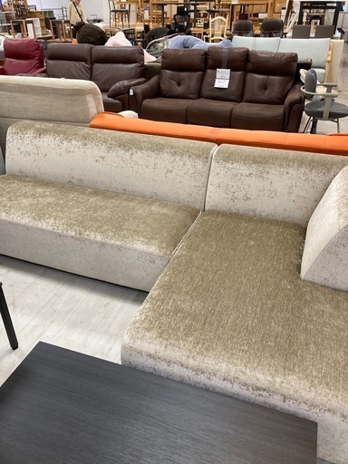 取りに来れる方限定！カウチソファーです！