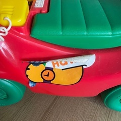 車のおもちゃの画像