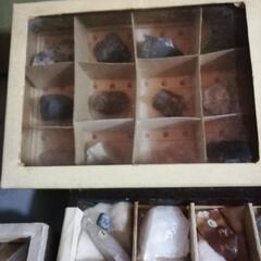 原石 鉱石 見本 3箱の画像