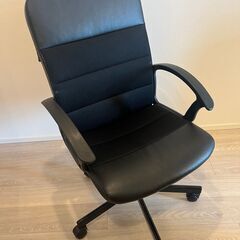 IKEAのMILLBERGET ミルベルゲット 回転チェア（２脚）
