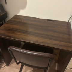 数々の難関資格合格に導いた机と椅子お譲りします！