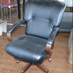 ダイニングチェア　回転キャスター