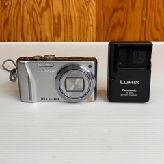 s0927607 通電確認済 動作確認済 メモリーカードなし 充電器あり Panasonic パナソニック LUMIX DMC-TZ20 デジカメ 美品 カメラ中古品