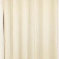 【1年半ほど使用】遮光カーテン アイボリー　150×135 1枚