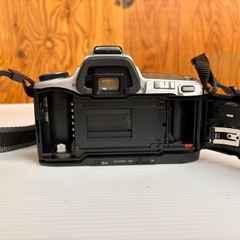 s0927608 通電確認 動作未確認 フィルムなし 電池交換必須 MINOLTA Sweet ミノルタ スウィート フィルムカメラ カメラ レトロ 中古品の画像