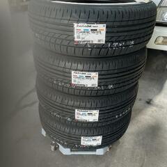 【新品 組替込み】215/65R16C  ヨコハマタイヤ パラダ...