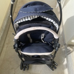combi ベビーカーの画像