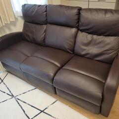 リクライニングソファの画像