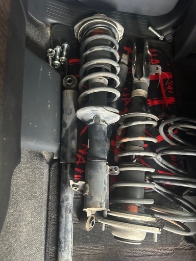 日産ルークス 足回り