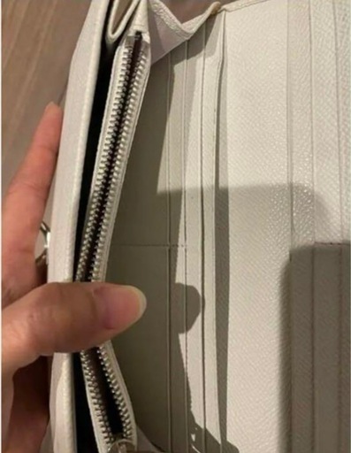 BVLGARI長財布　