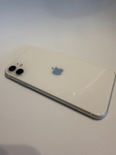 【美品】iPhone11ホワイト64GB