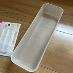 無印良品　ダイソー　収納ボックスの画像
