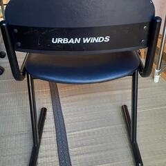 【決まりました】スチール製椅子の画像