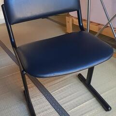 【決まりました】スチール製椅子