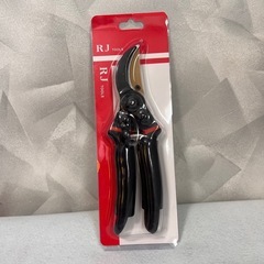 剪定ばさみ 枝切バサミ アルミ合金 いい切れ味 握りやすい 錆び...