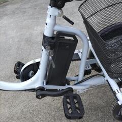 電動アシスト付き三輪自転車の画像