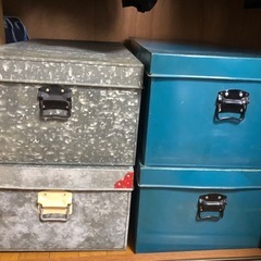 【お取引中】もらって昭和レトロ　衣装ケース　道具入れ　