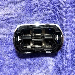 ブラウン シリーズ3 Proskin メンズ電気シェーバー 3枚刃 水洗い/お風呂剃り可 ブルー 3080s-B-JAの画像