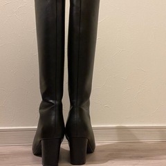 ブーツ 黒 24cmの画像