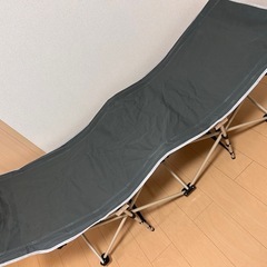 ⚠️受け渡し予定の方が決まりました　キャンプ用品　キャンプ用　イス　簡易ベットの画像