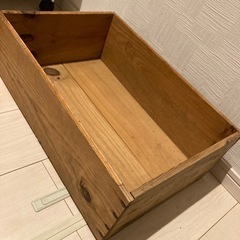 ワインの木箱の画像